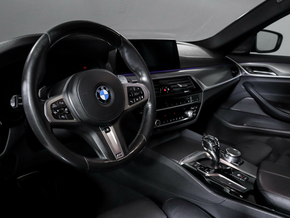 BMW 5 серии с пробегом — 2020 год. Фото: #12