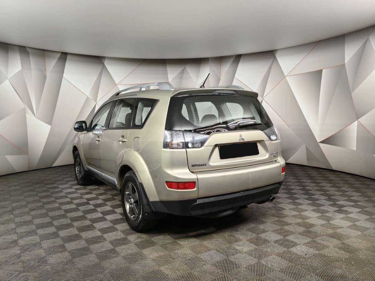 Mitsubishi Outlander с пробегом — 2008 год. Фото: #3