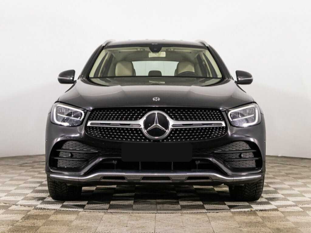 Mercedes-Benz GLC с пробегом — 2019 год. Фото: #1