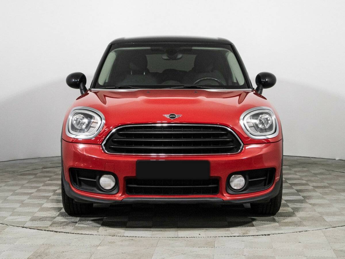 Mini Countryman с пробегом — 2018 год. Фото: #1