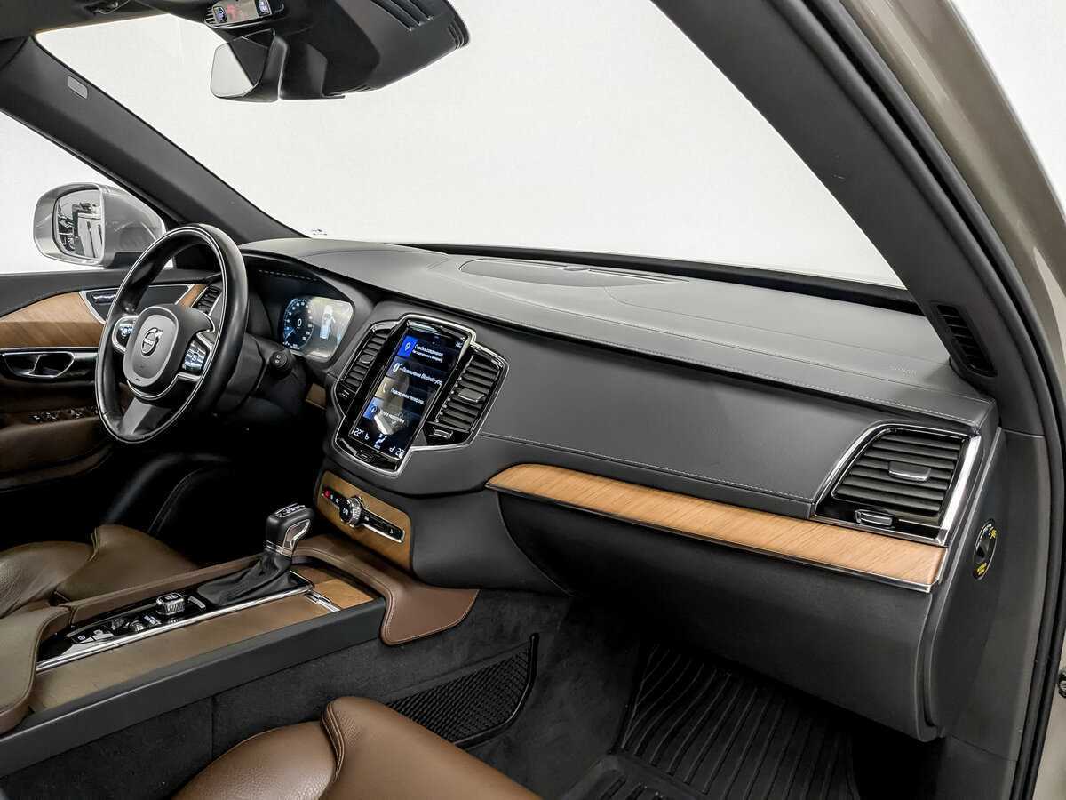 Volvo XC90 с пробегом — 2020 год. Фото: #10