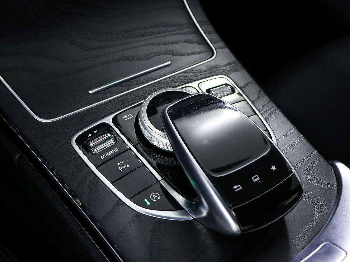 Mercedes-Benz C-Класс с пробегом — 2015 год. Фото: #16