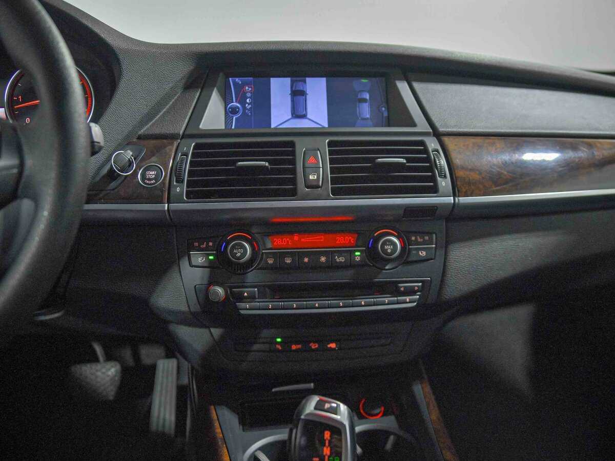BMW X5 с пробегом — 2011 год. Фото: #10