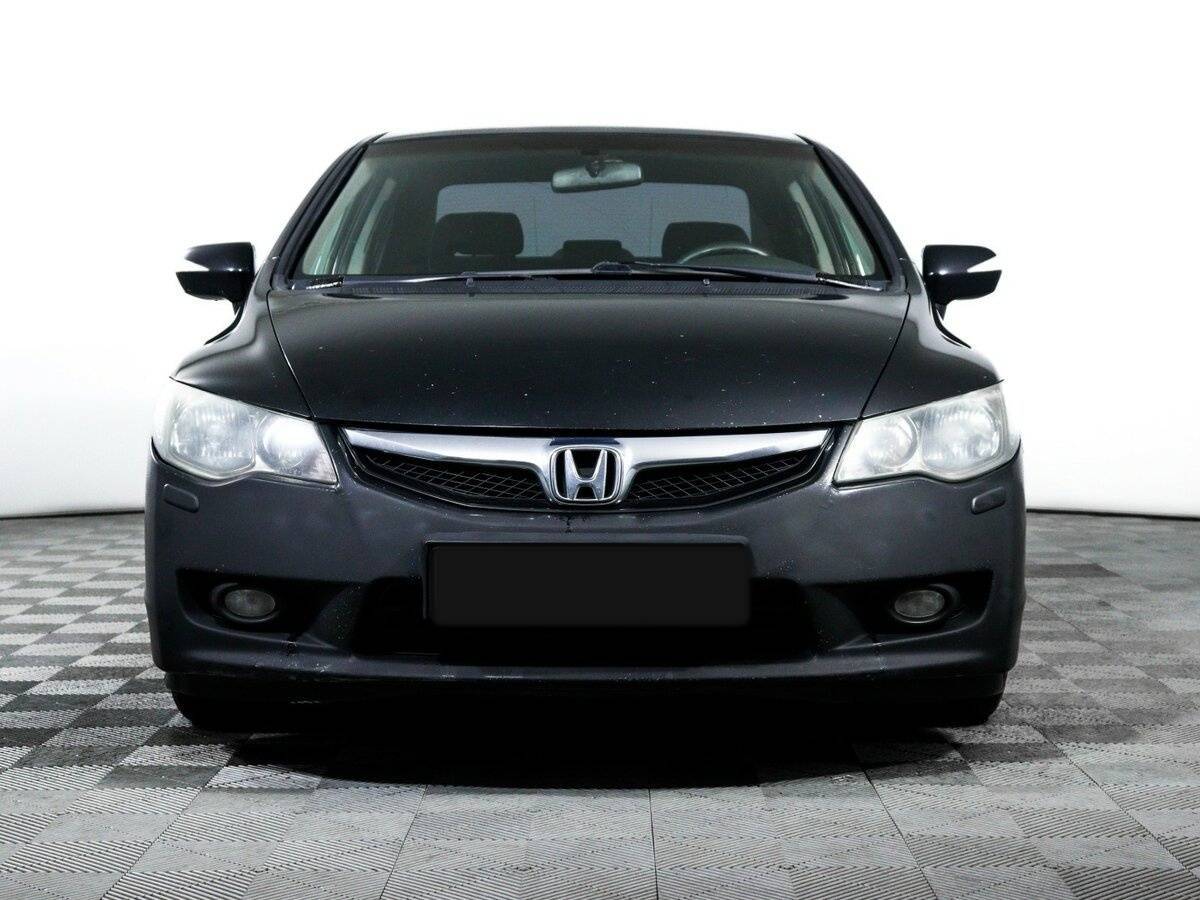 Honda Civic с пробегом — 2011 год. Фото: #1
