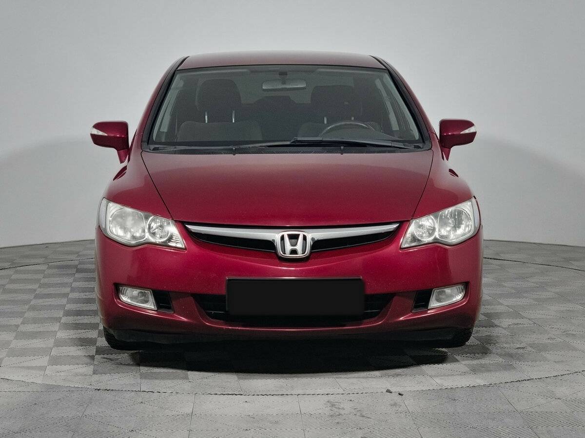 Honda Civic с пробегом — 2007 год. Фото: #1