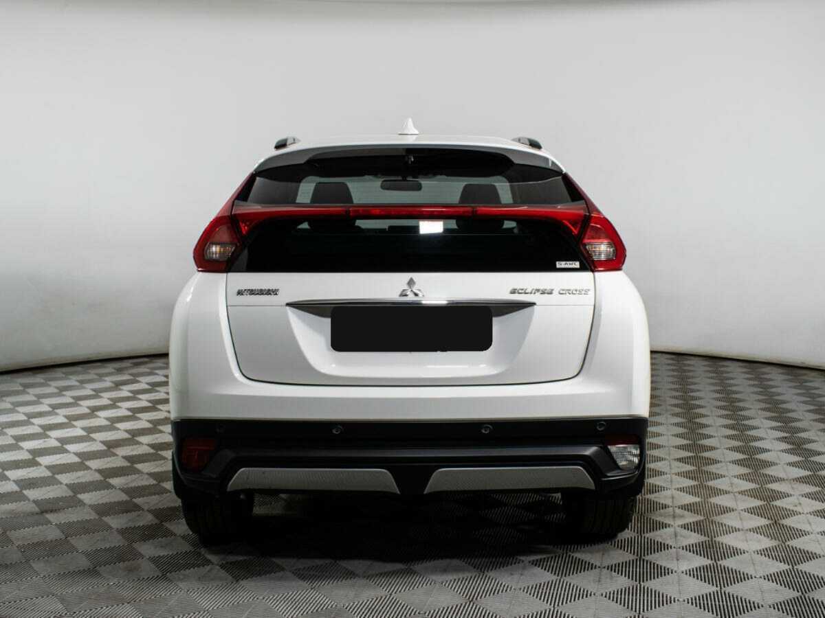 Mitsubishi Eclipse Cross с пробегом — 2019 год. Фото: #5