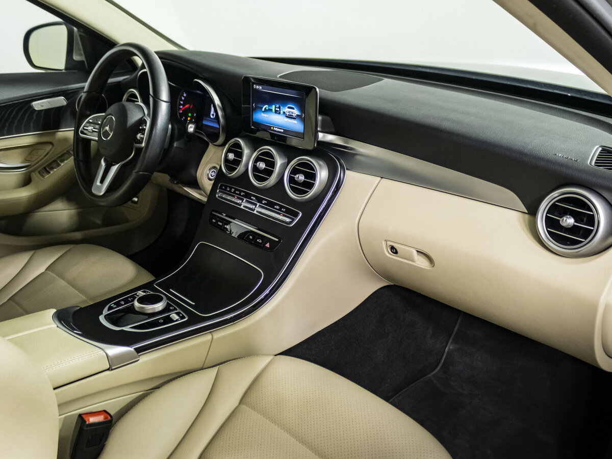 Mercedes-Benz C-Класс с пробегом — 2019 год. Фото: #6