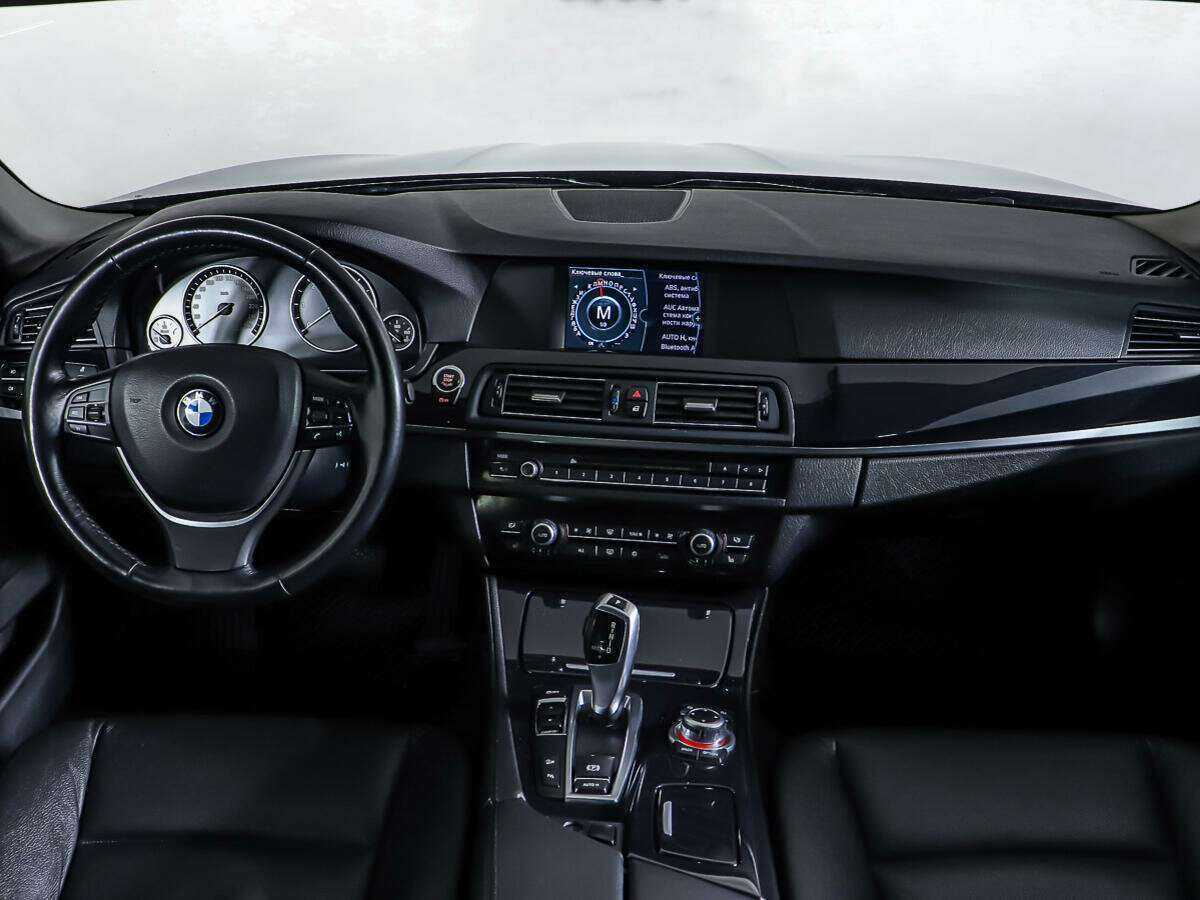 BMW 5 серии с пробегом — 2012 год. Фото: #10