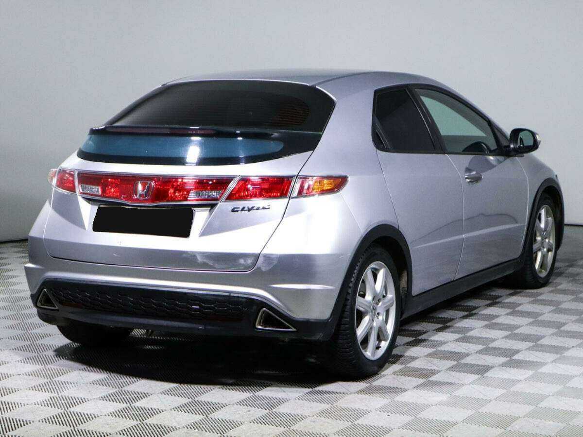 Honda Civic с пробегом — 2008 год. Фото: #4