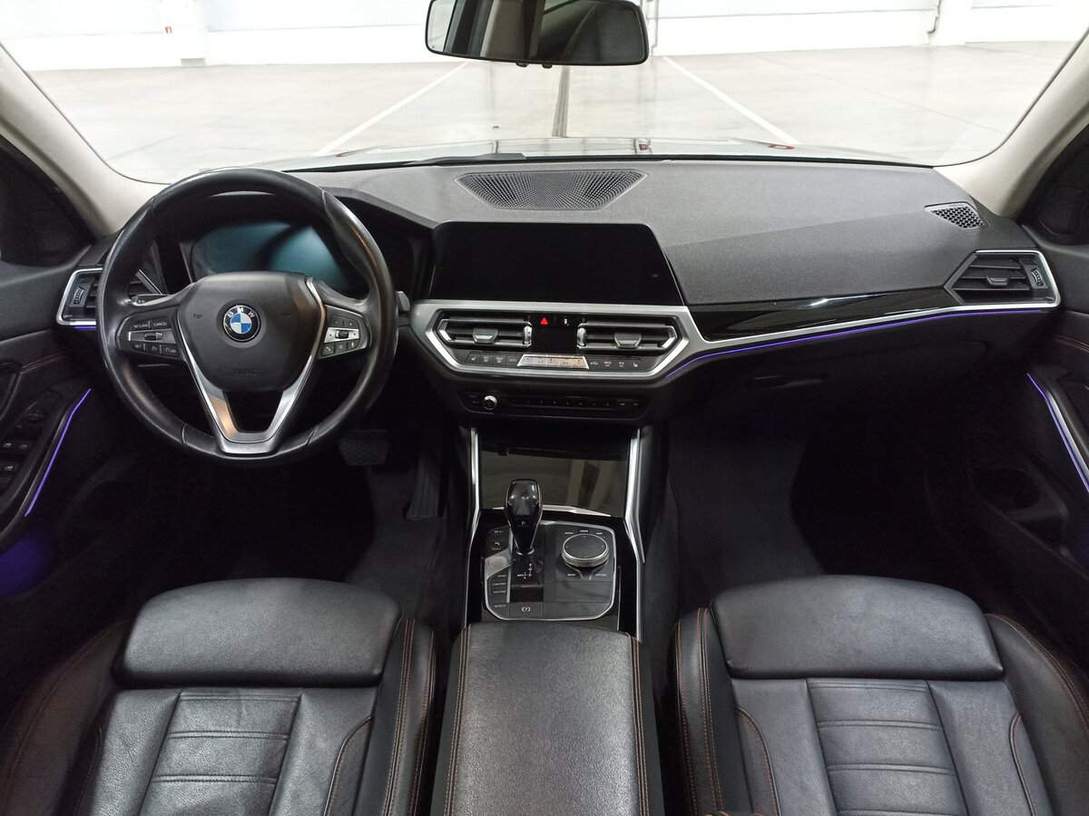 BMW 3 серии с пробегом — 2019 год. Фото: #13