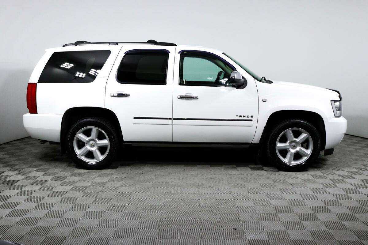 Chevrolet Tahoe с пробегом — 2013 год. Фото: #3