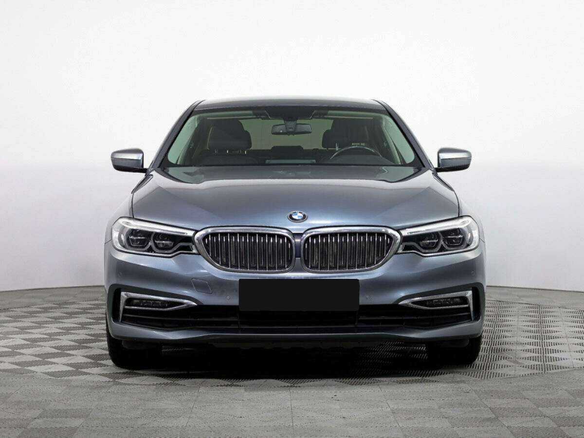BMW 5 серии с пробегом — 2018 год. Фото: #1