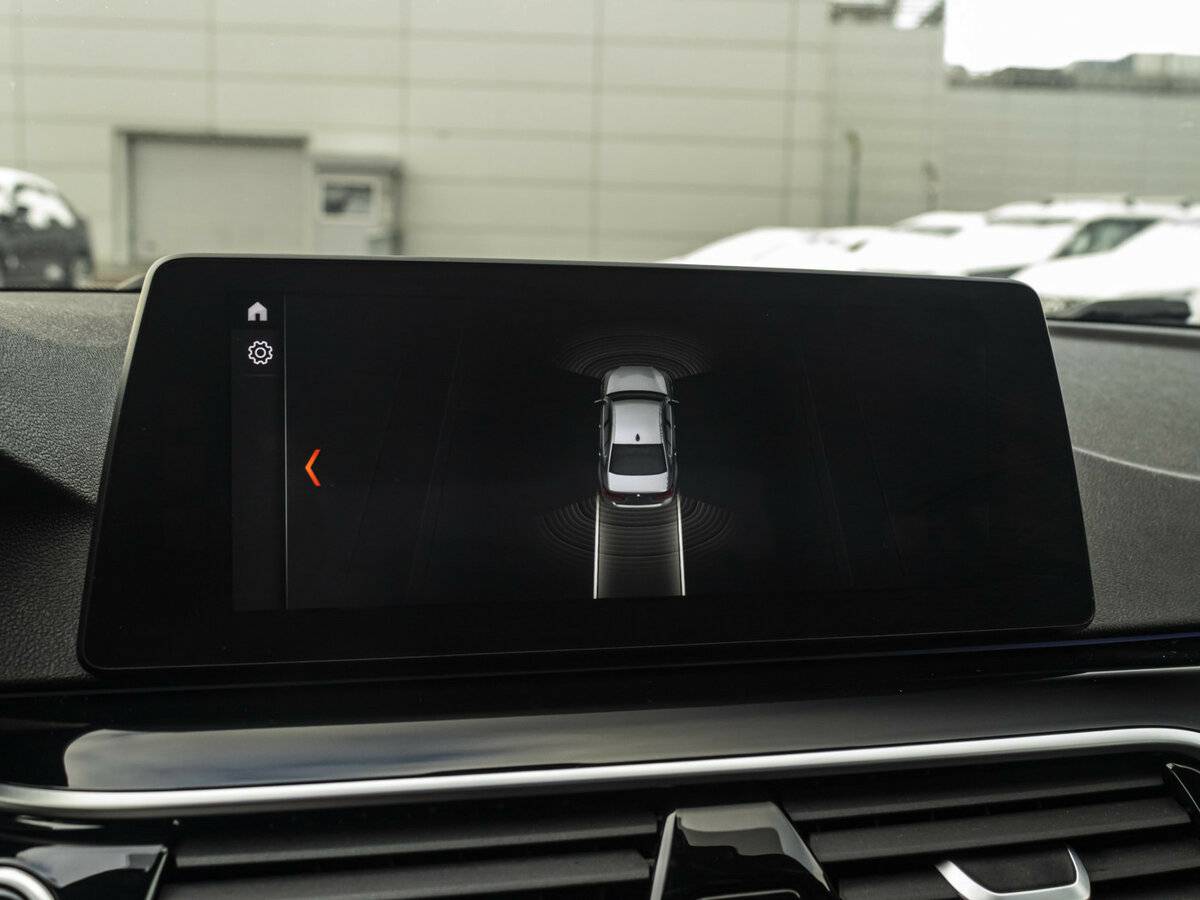 BMW 5 серии с пробегом — 2017 год. Фото: #13