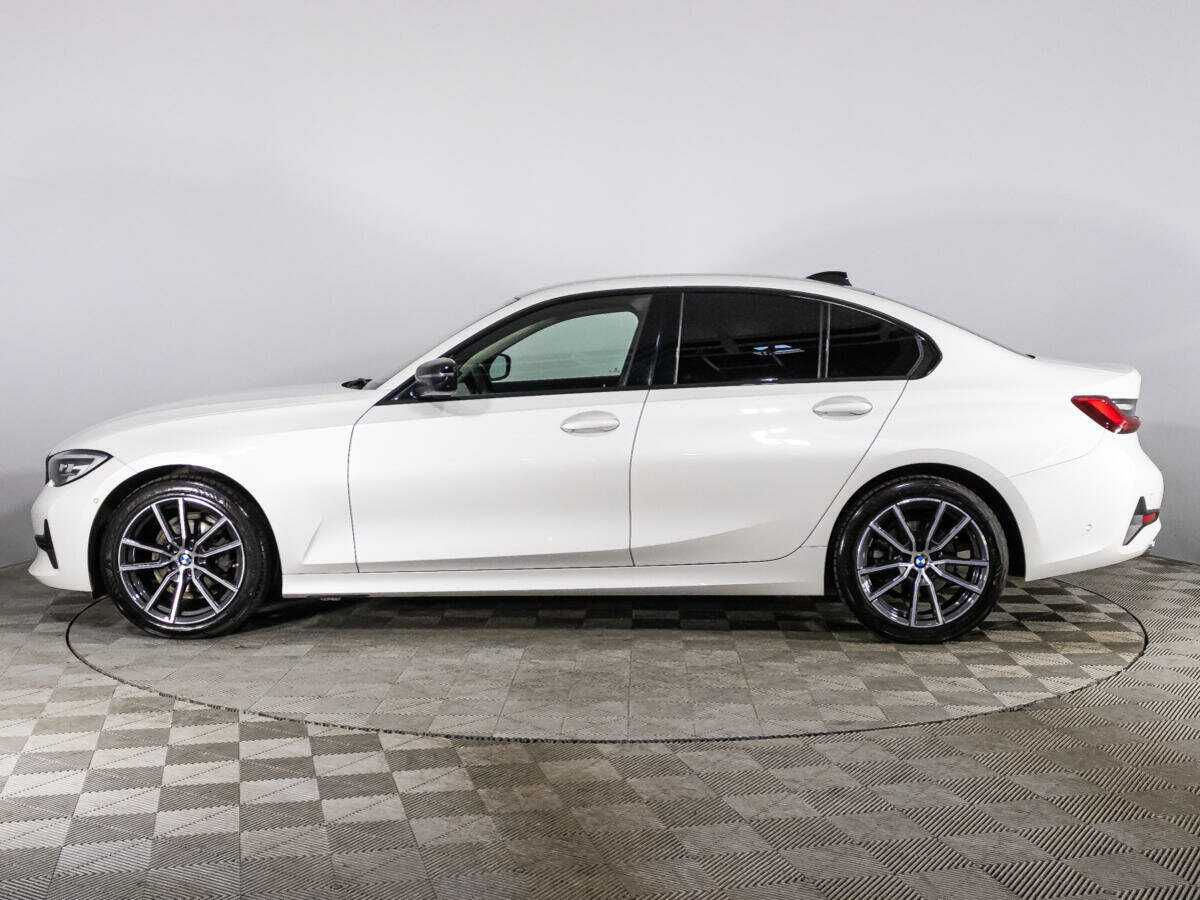 BMW 3 серии с пробегом — 2020 год. Фото: #7
