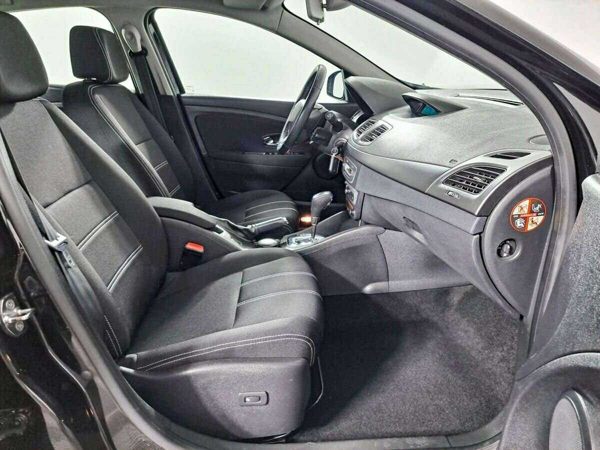 Renault Fluence с пробегом — 2013 год. Фото: #8