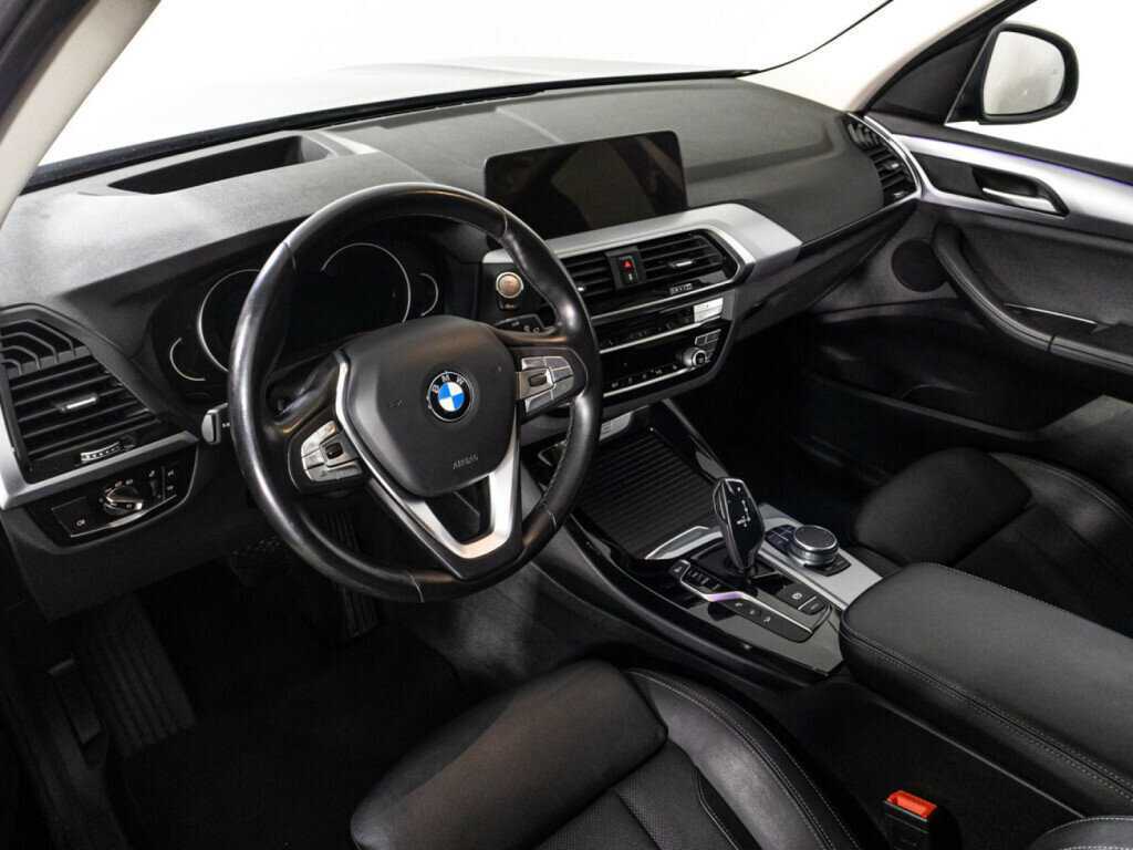 BMW X3 с пробегом — 2018 год. Фото: #10