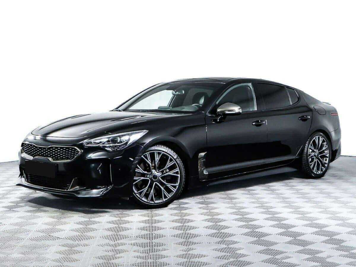Kia Stinger с пробегом — 2018 год. Фото: #0