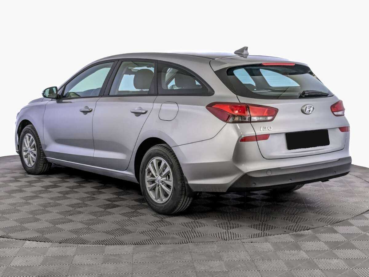 Hyundai i30 с пробегом — 2023 год. Фото: #6