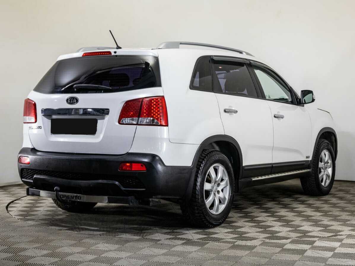 Kia Sorento с пробегом — 2010 год. Фото: #3