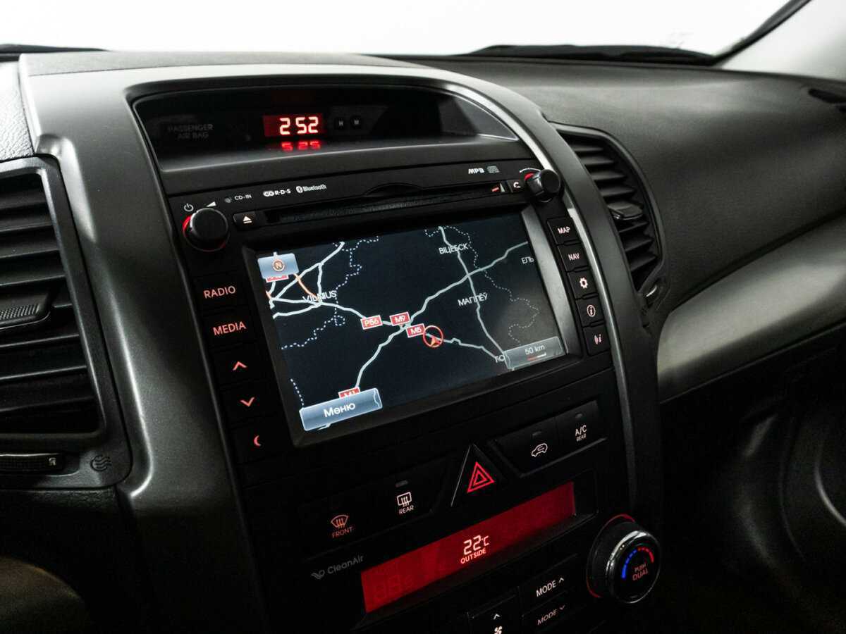 Kia Sorento с пробегом — 2011 год. Фото: #16