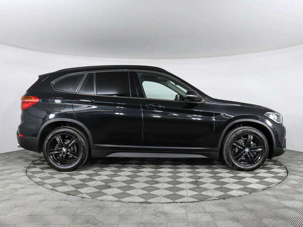 BMW X1 с пробегом — 2019 год. Фото: #5