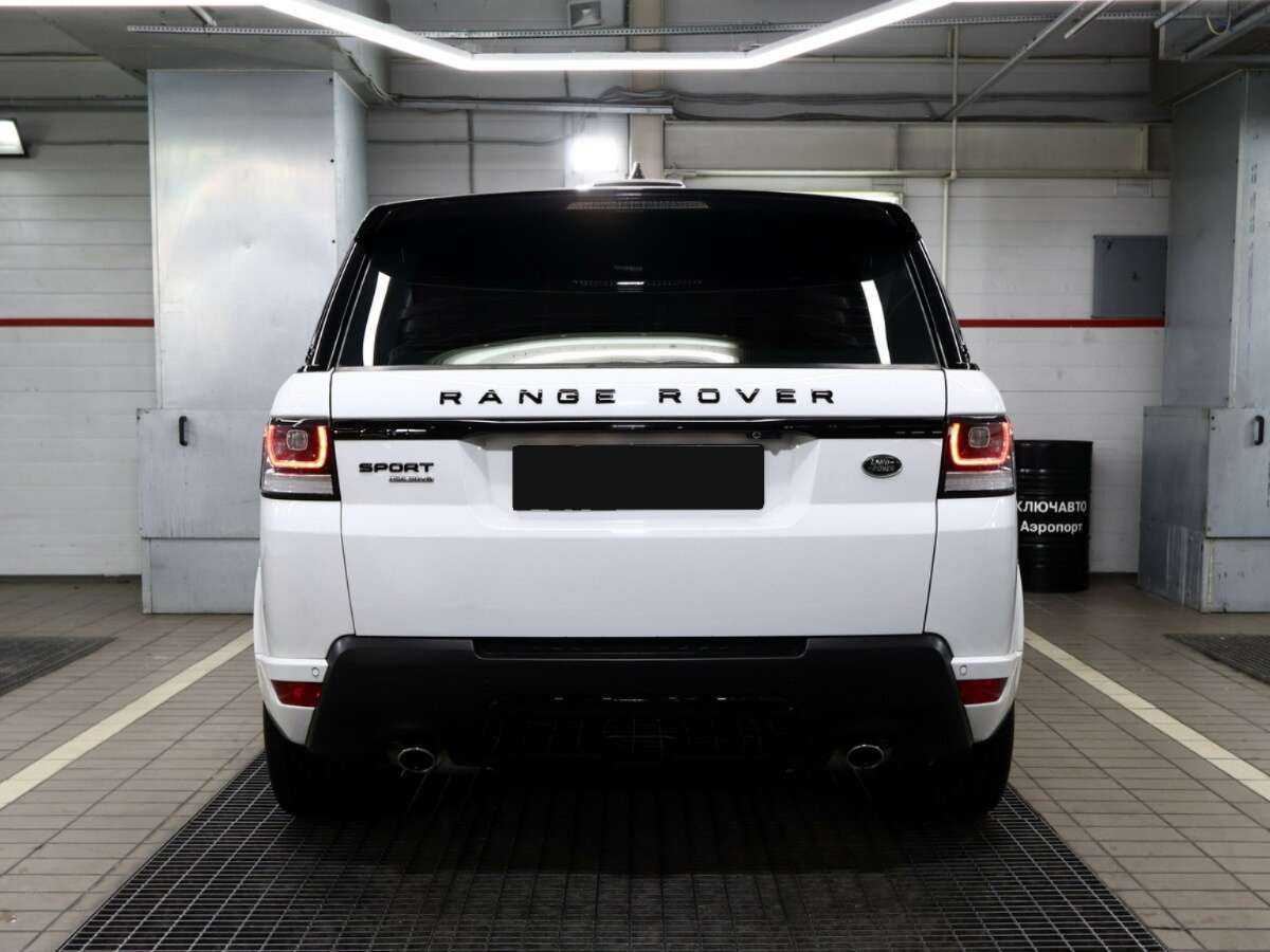 Land Rover Range Rover Sport с пробегом — 2017 год. Фото: #2