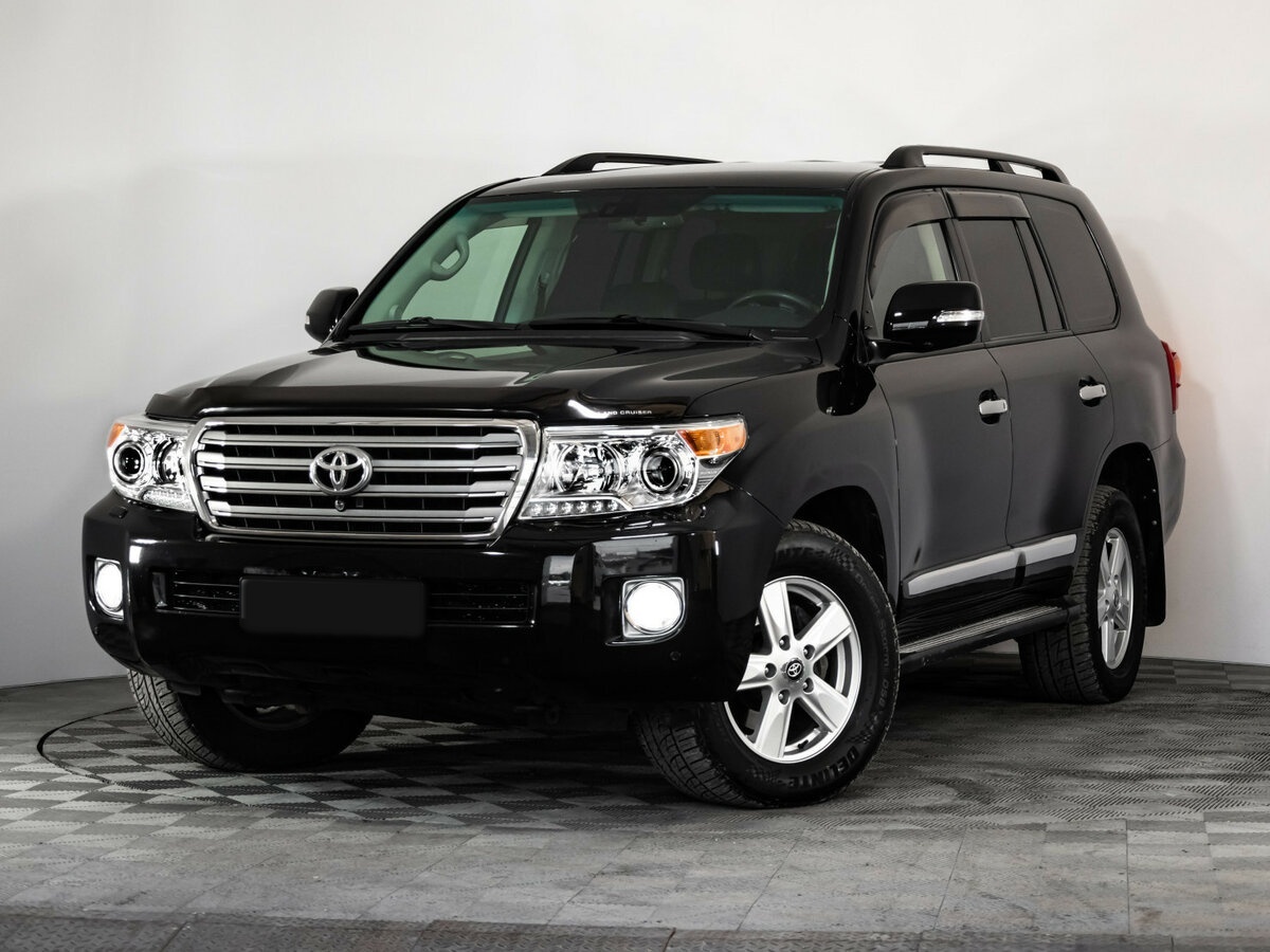 Toyota Land Cruiser с пробегом — 2012 год. Фото: #0