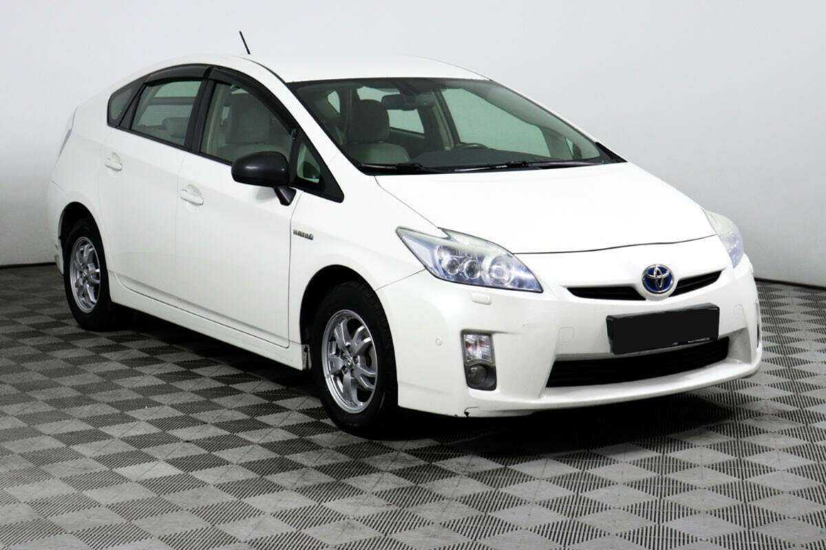 Toyota Prius с пробегом — 2009 год. Фото: #2