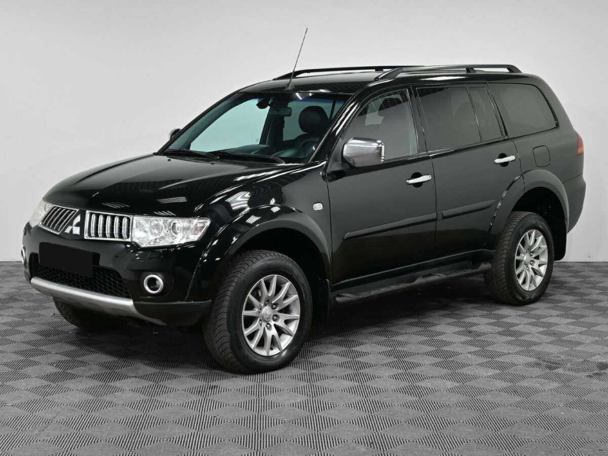 Mitsubishi Pajero Sport с пробегом — 2010 год. Фото: #0