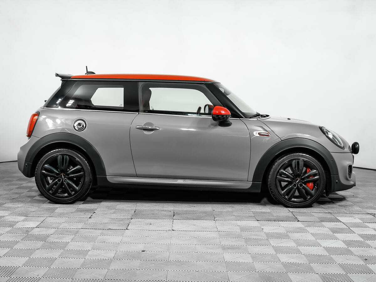 Mini Hatch с пробегом — 2018 год. Фото: #3