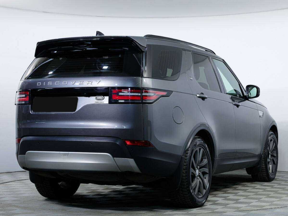 Land Rover Discovery с пробегом — 2017 год. Фото: #4