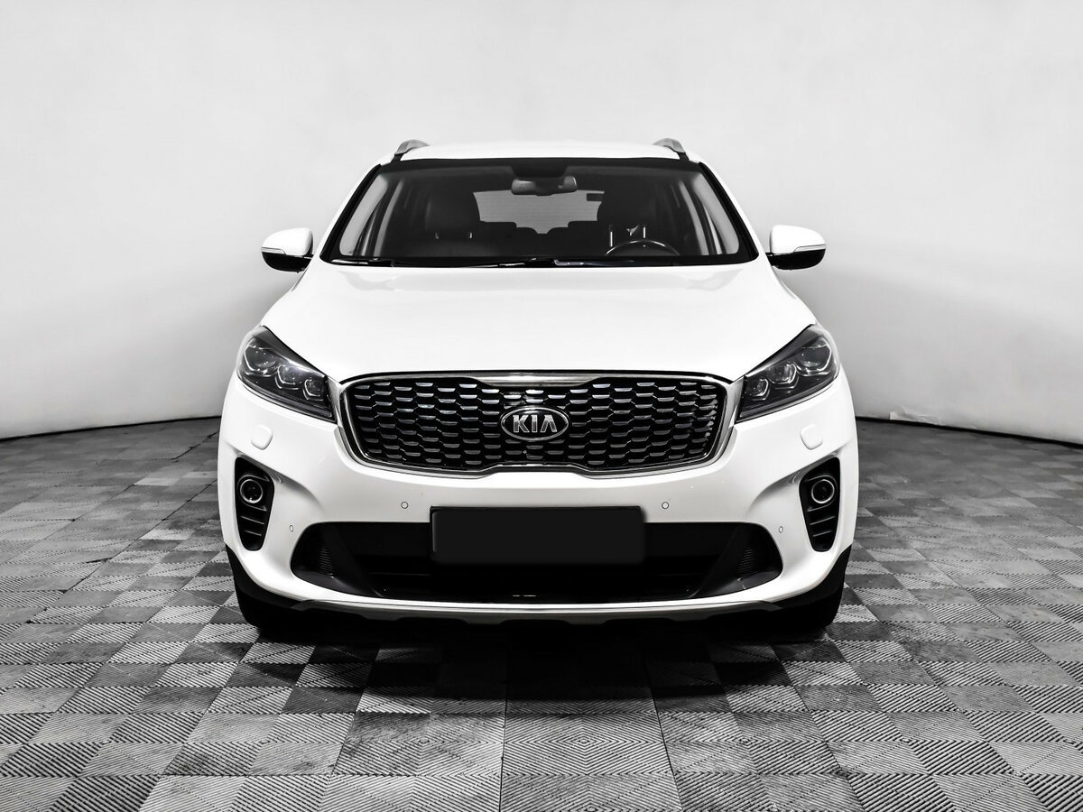 Kia Sorento с пробегом — 2019 год. Фото: #1