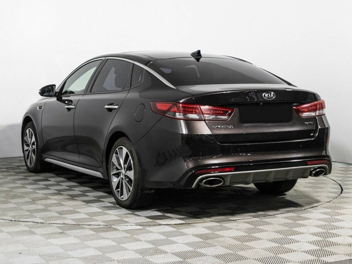 Kia Optima с пробегом — 2016 год. Фото: #6