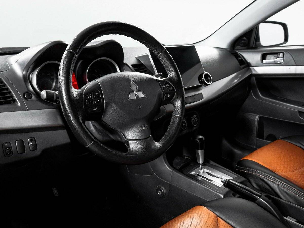 Mitsubishi Lancer с пробегом — 2007 год. Фото: #13