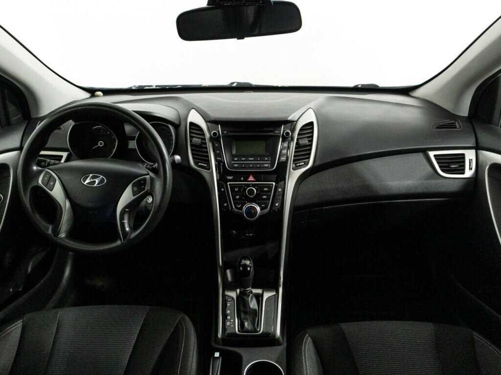 Hyundai i30 с пробегом — 2014 год. Фото: #12