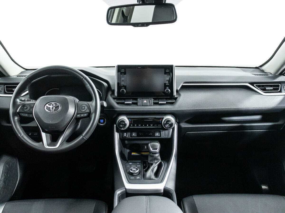 Toyota RAV4 с пробегом — 2022 год. Фото: #12
