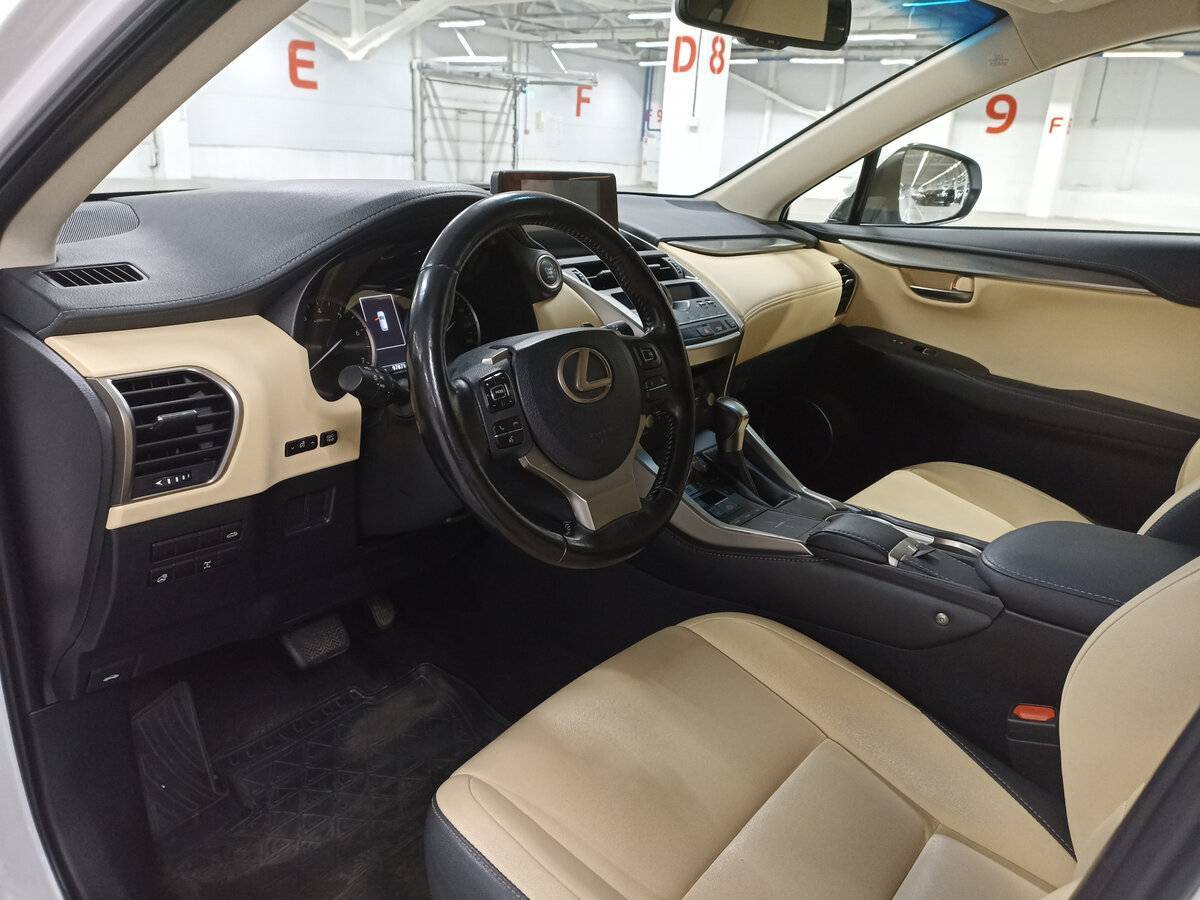 Lexus NX с пробегом — 2018 год. Фото: #15