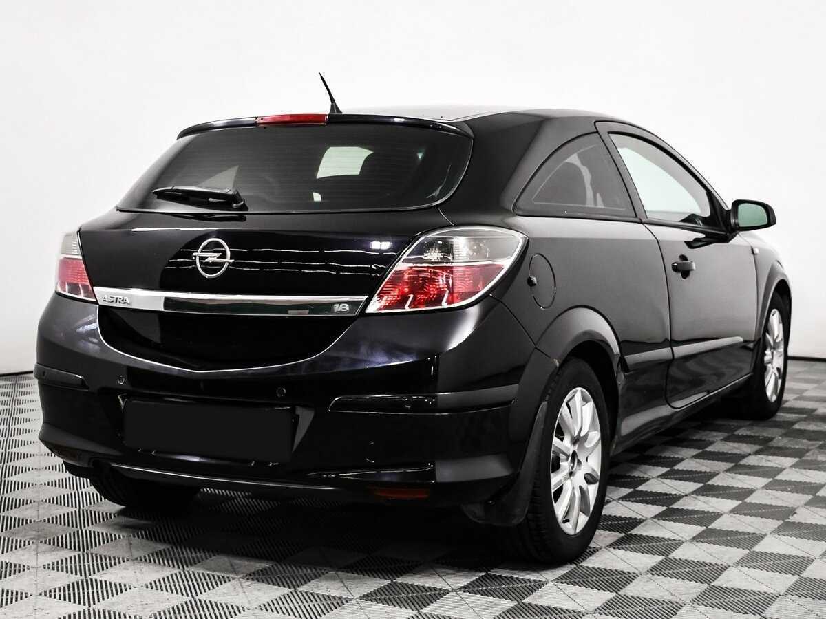 Opel Astra с пробегом — 2007 год. Фото: #4