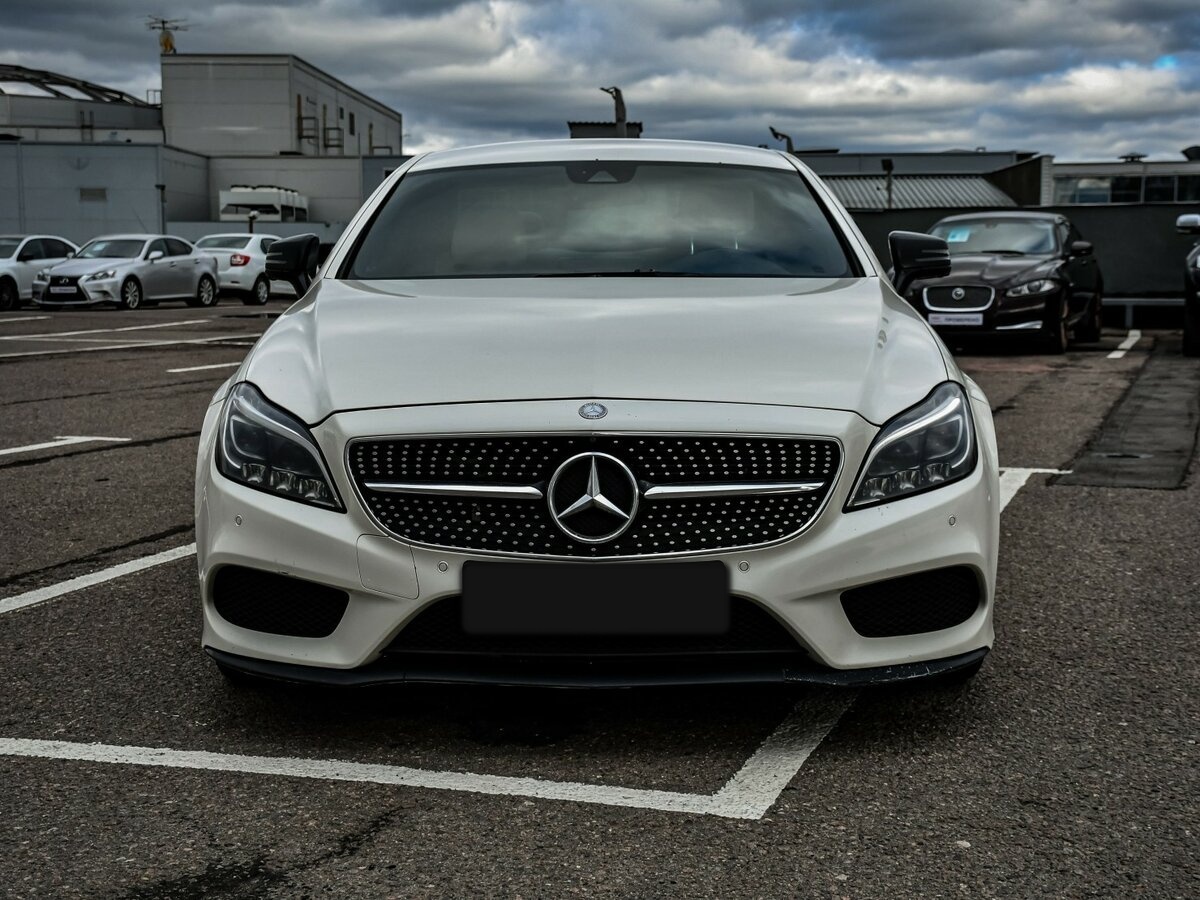 Mercedes-Benz CLS с пробегом — 2016 год. Фото: #1