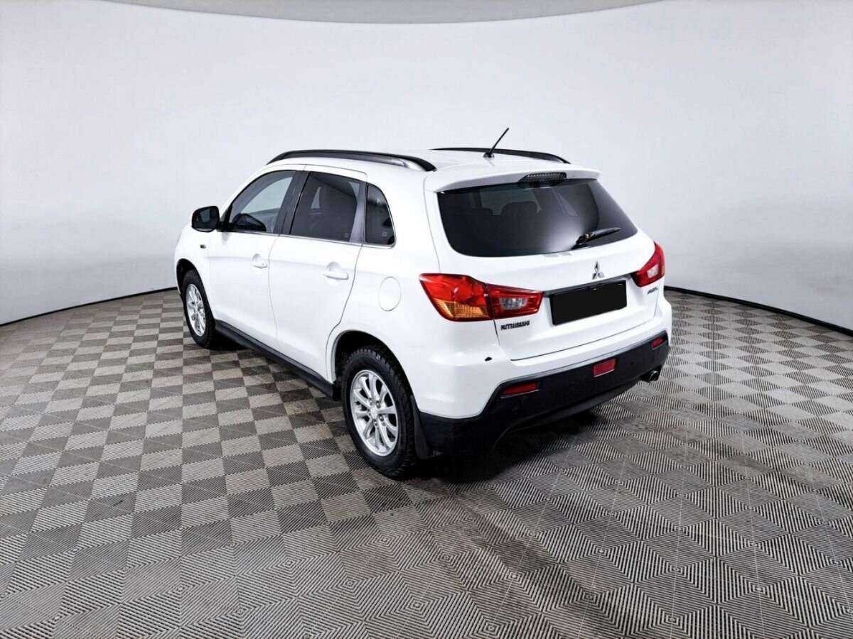 Mitsubishi ASX с пробегом — 2011 год. Фото: #6