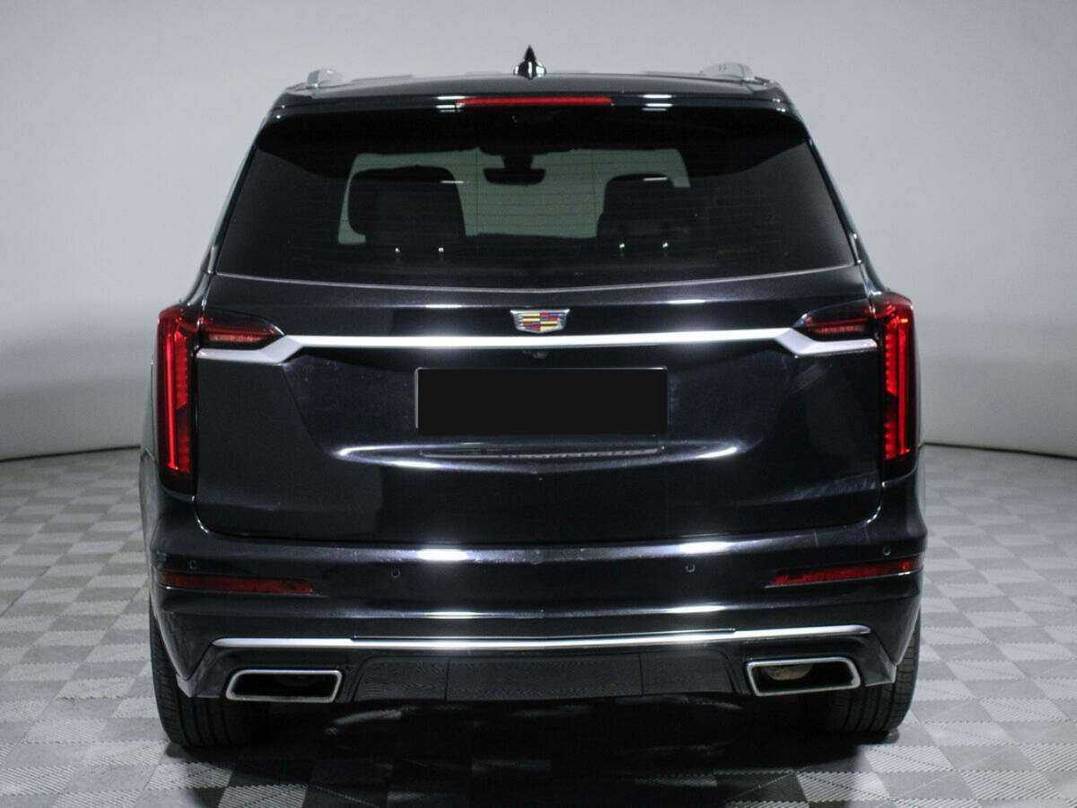 Cadillac XT6 с пробегом — 2021 год. Фото: #3