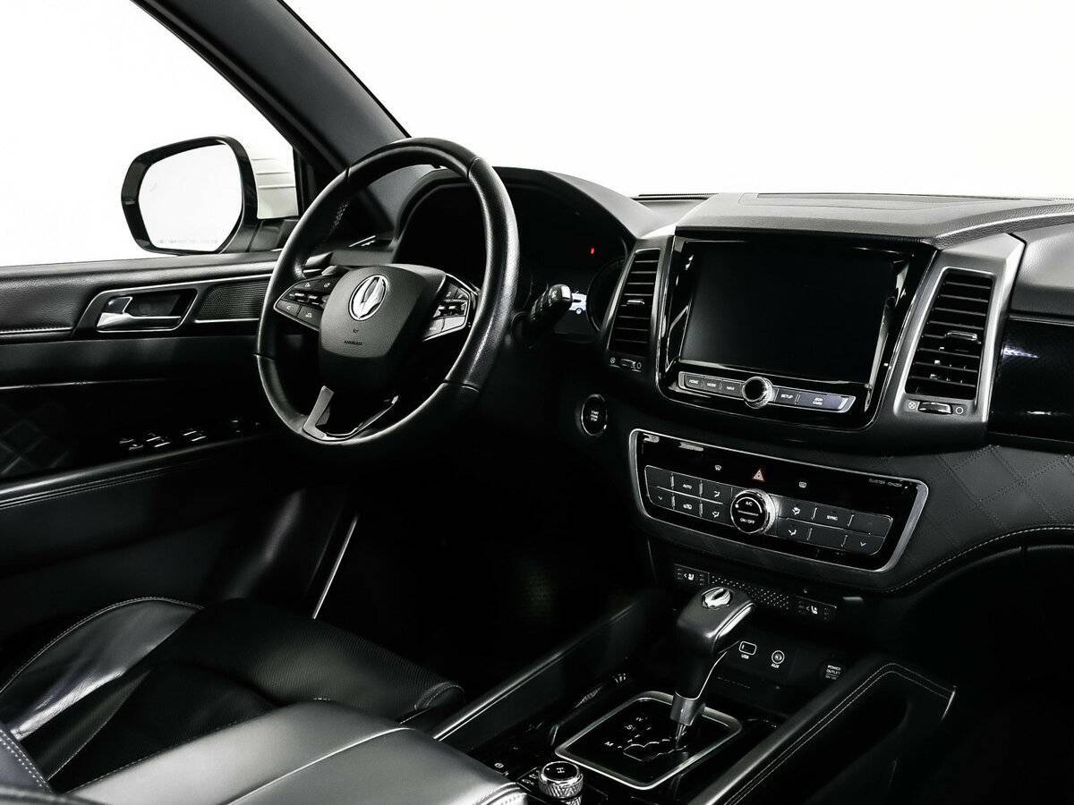 SsangYong Rexton с пробегом — 2020 год. Фото: #8