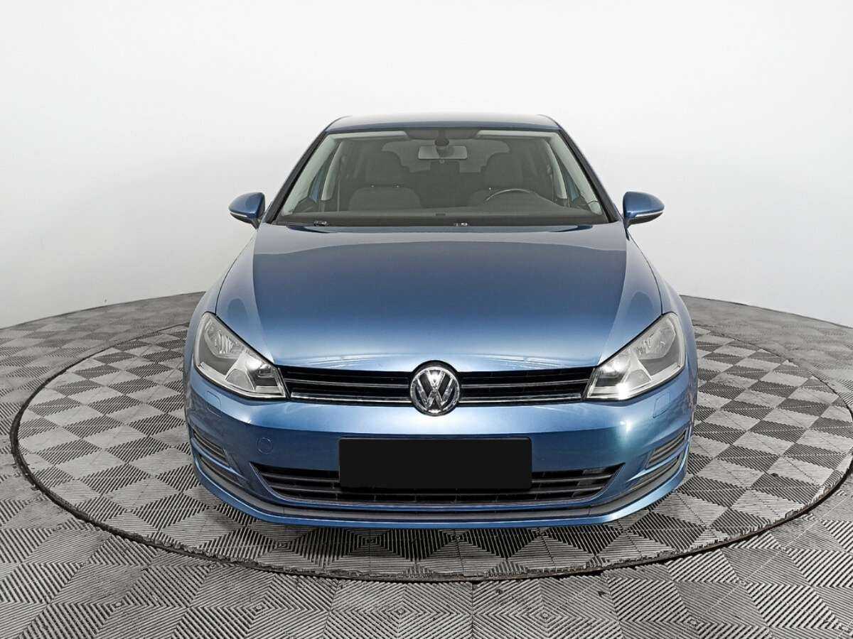 Volkswagen Golf с пробегом — 2013 год. Фото: #1