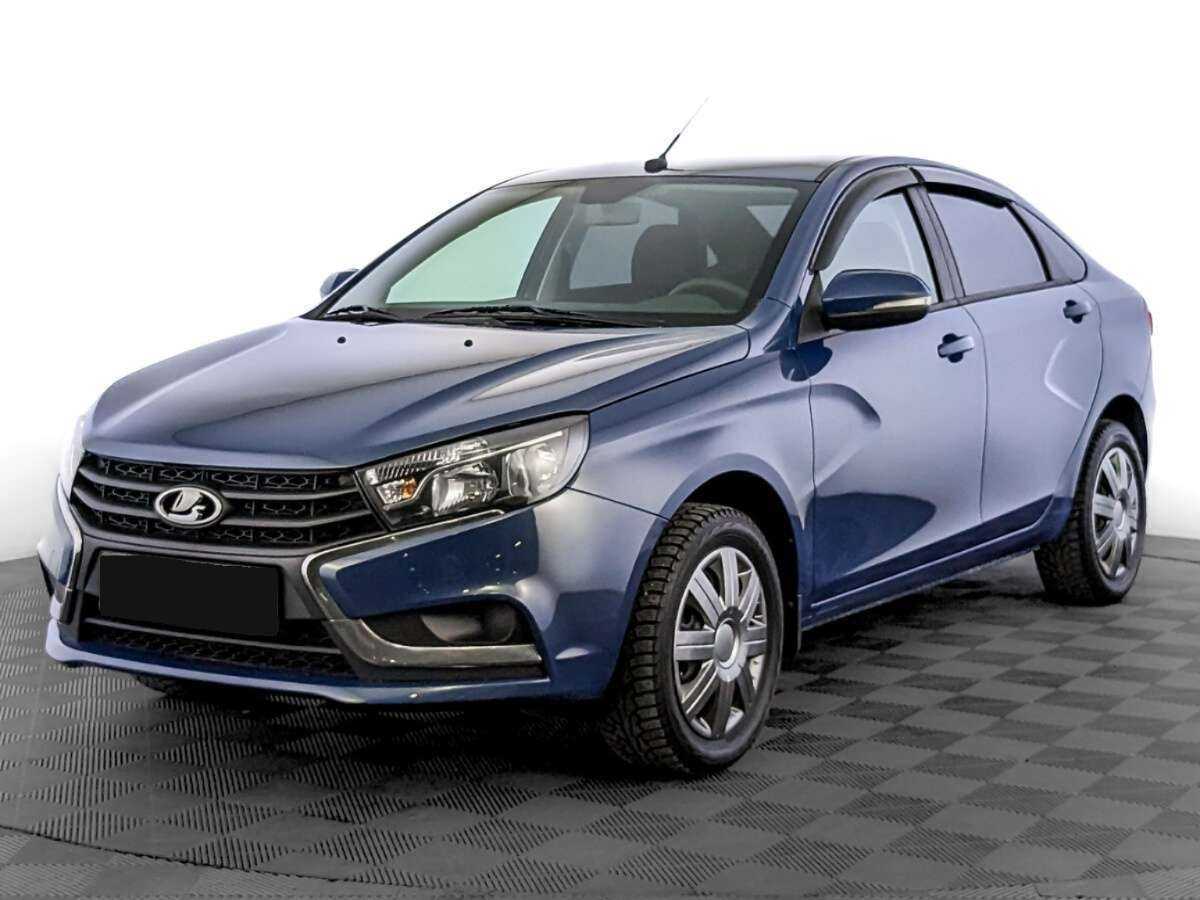 Lada (ВАЗ) Vesta с пробегом — 2017 год. Посмотреть фото