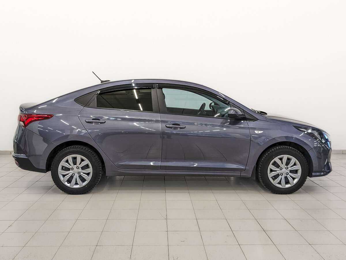 Hyundai Solaris с пробегом — 2021 год. Фото: #3