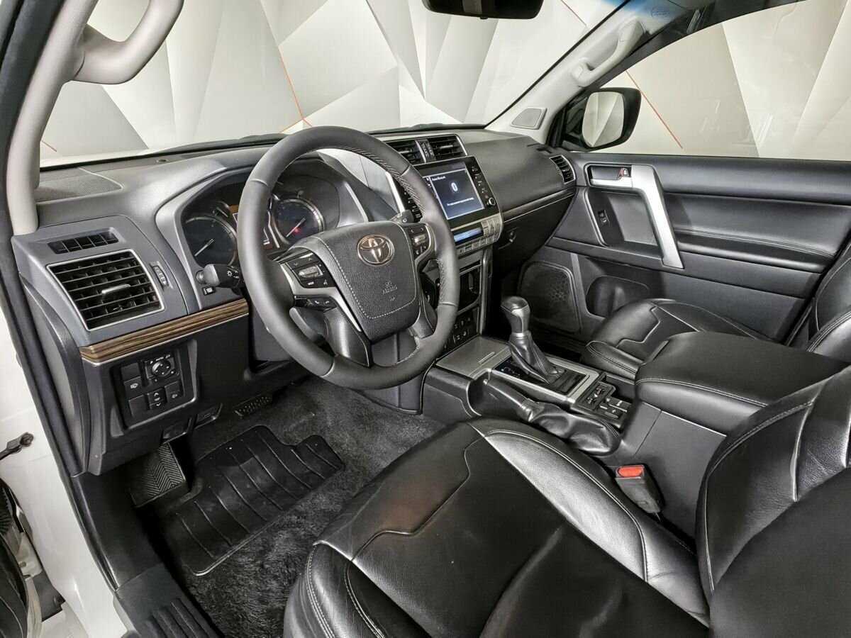 Toyota Land Cruiser Prado с пробегом — 2020 год. Фото: #13