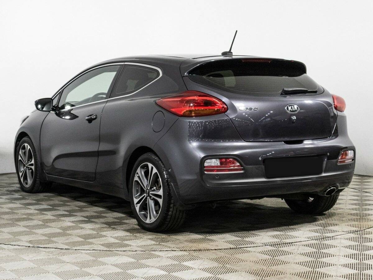 Kia Ceed с пробегом — 2016 год. Фото: #6