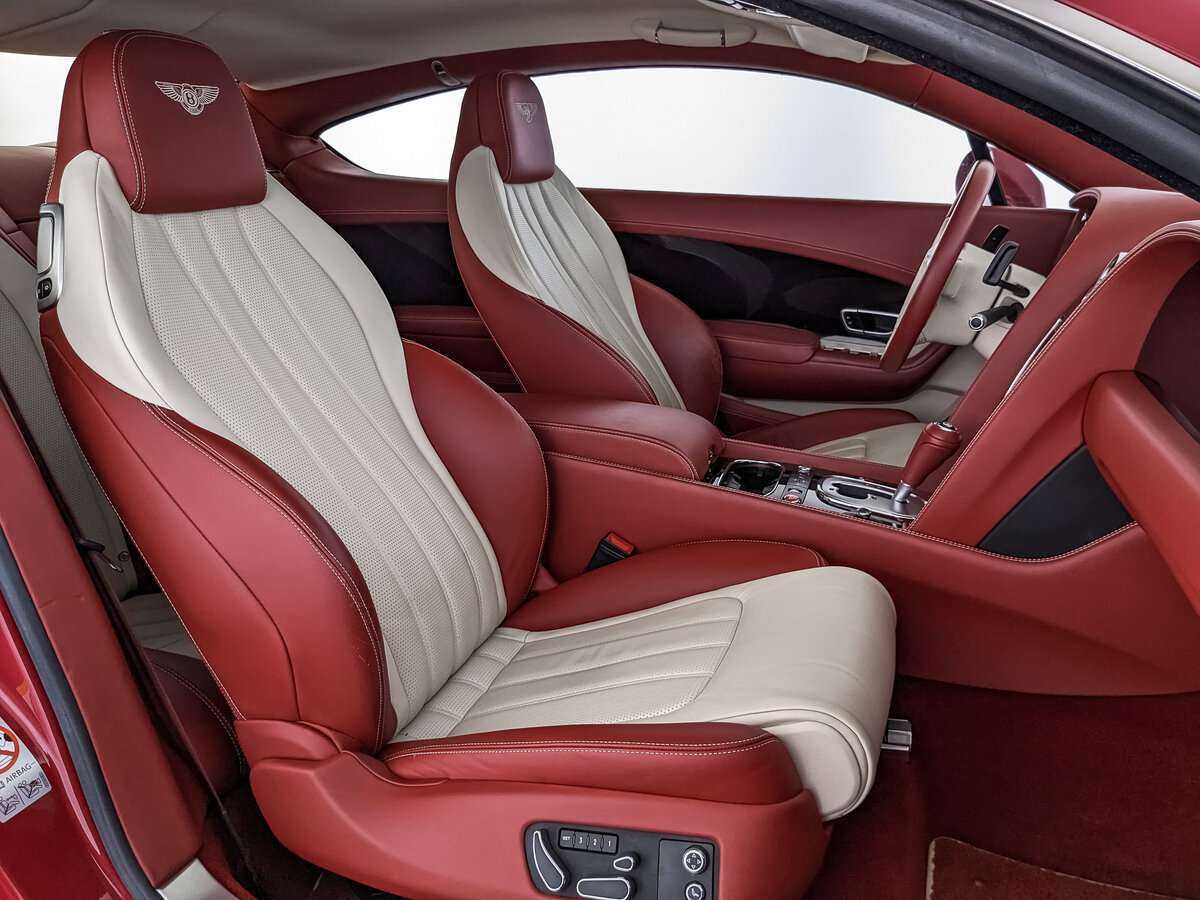 Bentley Continental GT с пробегом — 2012 год. Фото: #18
