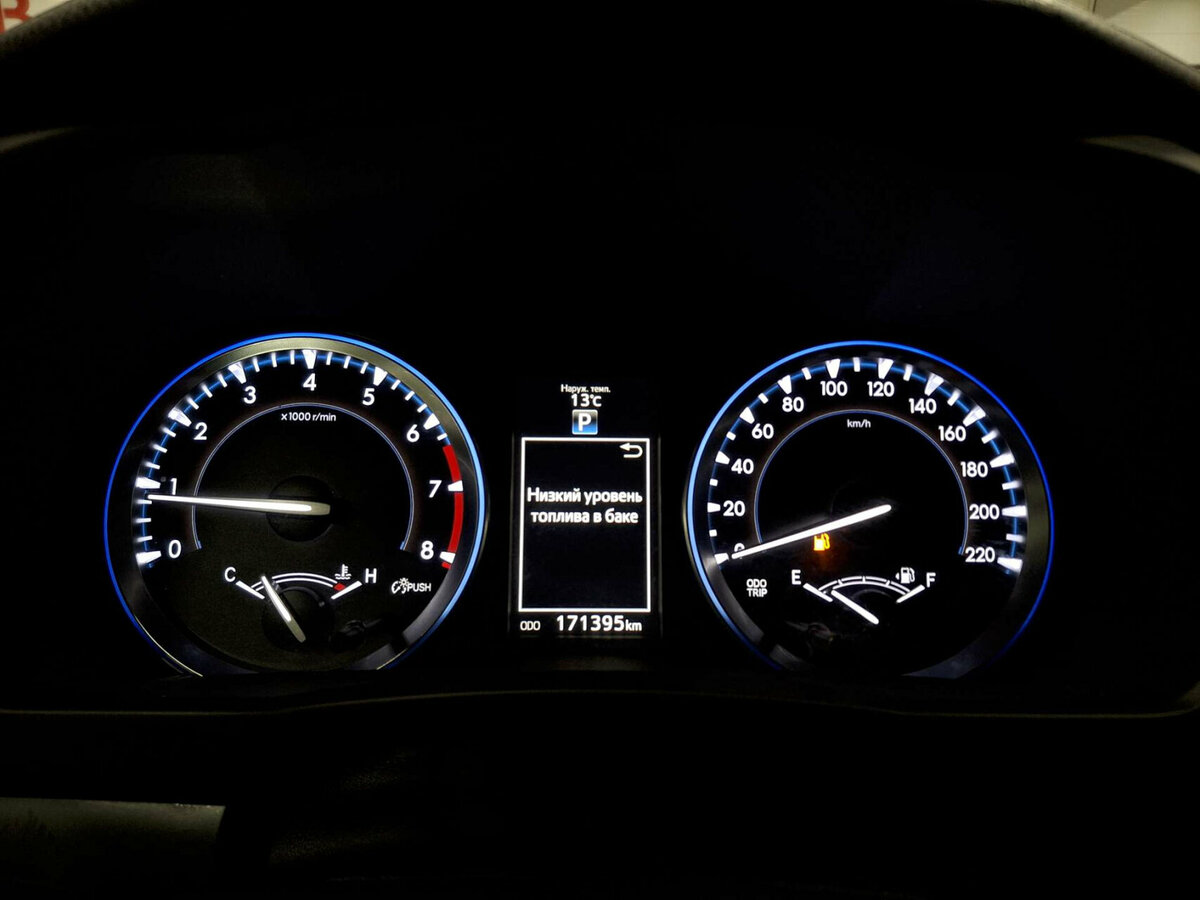 Toyota Highlander с пробегом — 2014 год. Фото: #12