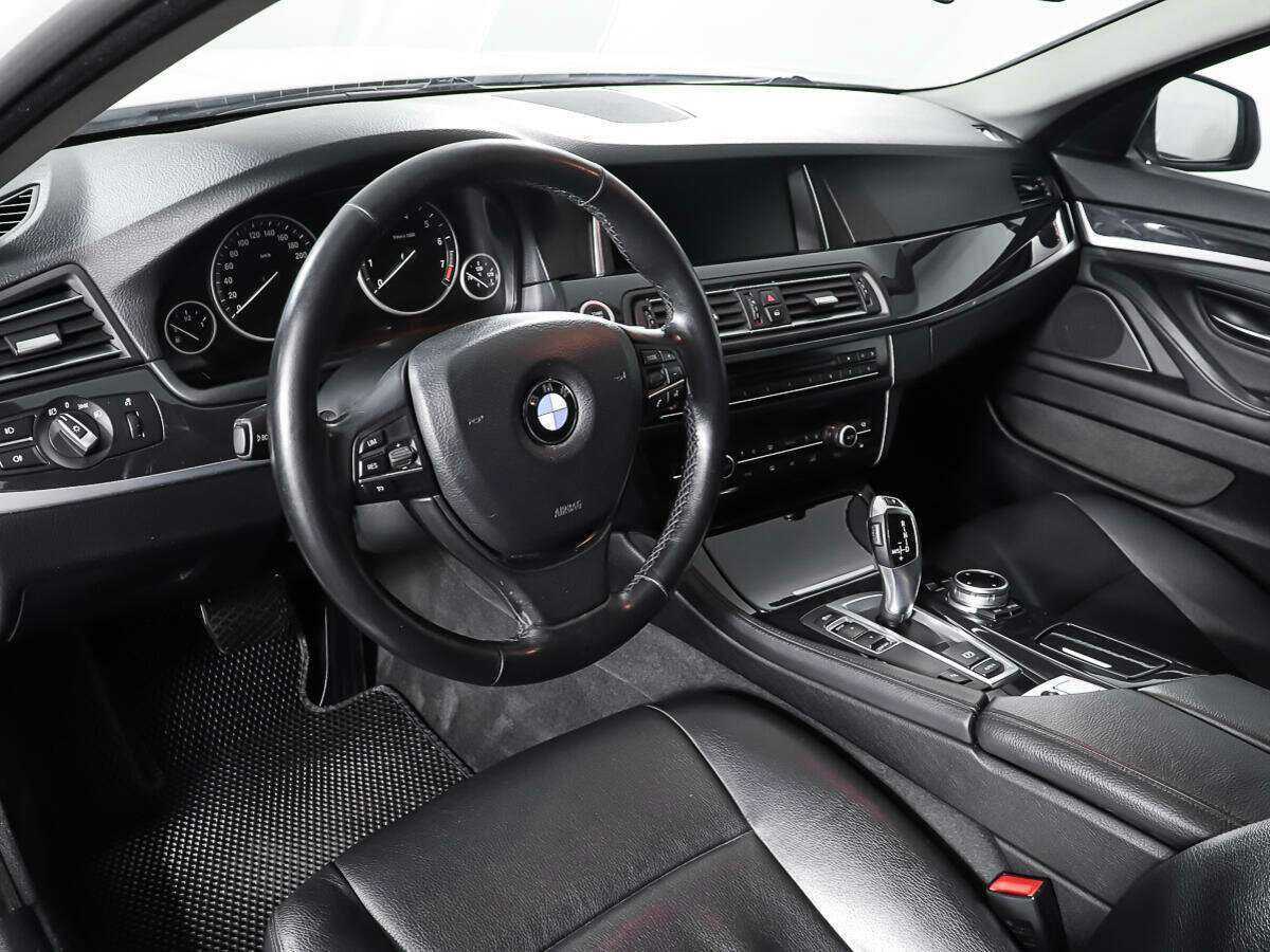 BMW 5 серии с пробегом — 2013 год. Фото: #12